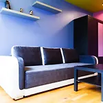 Cosy.Stylish. Close To The Old Town
