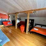 Studio Apartment And Free Airport Transfer
