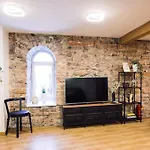 Rothko Apartment/8 Guests/4Bedrooms/Riga Old Town