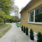 Triada Apartament Near The Park And River Daugava