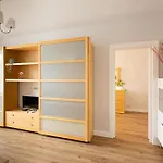 Cozy 2 Bedroom Apartment In Riga Centre