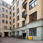 Cozy 2 Bedroom Apartment In Riga Centre
