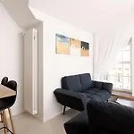 Bright Attic Flat In The Centre