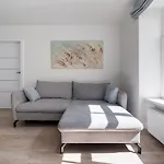 Kaleju Bright Old Town Apartment