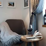 Teika No 1 Apartment In A Quiet Green Area, Self Check-In