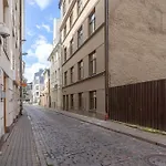 Kaleju Bright Old Town Apartment