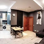 Riga Central Apartments - Skolas Str. Parking Nearby