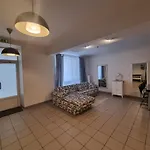 Camellia Studio Apartment & Parking