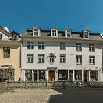 Old Town Black