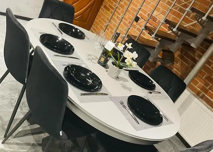 Brivibas Residence - Stones, Free Privat Parking, Free Wifi, Self Check-In