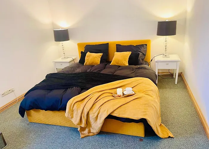 Spacious Apartment In Old Town Riga
