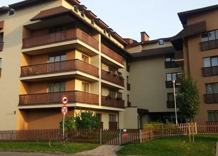 Сozy Apartment In Great Location