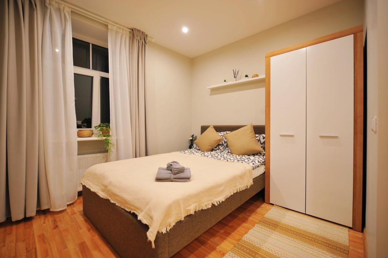 Appartement Comfort At Hanzas Residence, Near Cafes, Bars, Museums & Esplanade