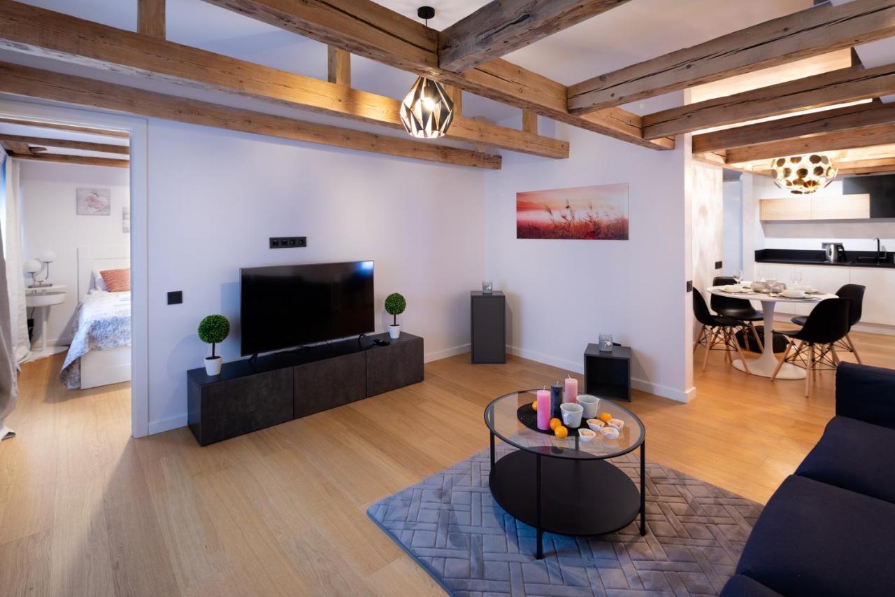 Appartement Merkela Loft Beside Vermanes Park Riga
