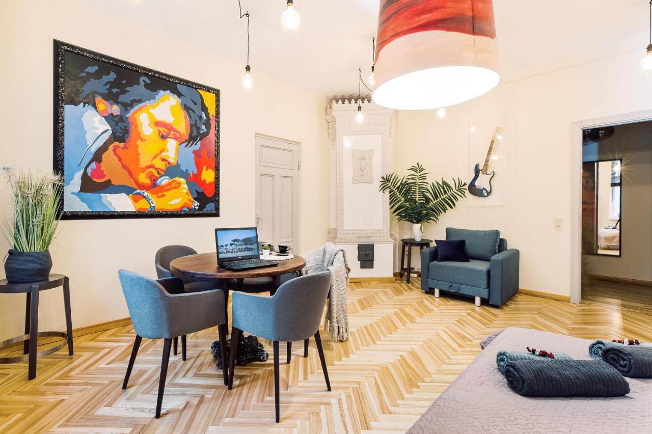 Appartement Elvis Apartment/11 Beds/6 Bedrooms/riga Old Town