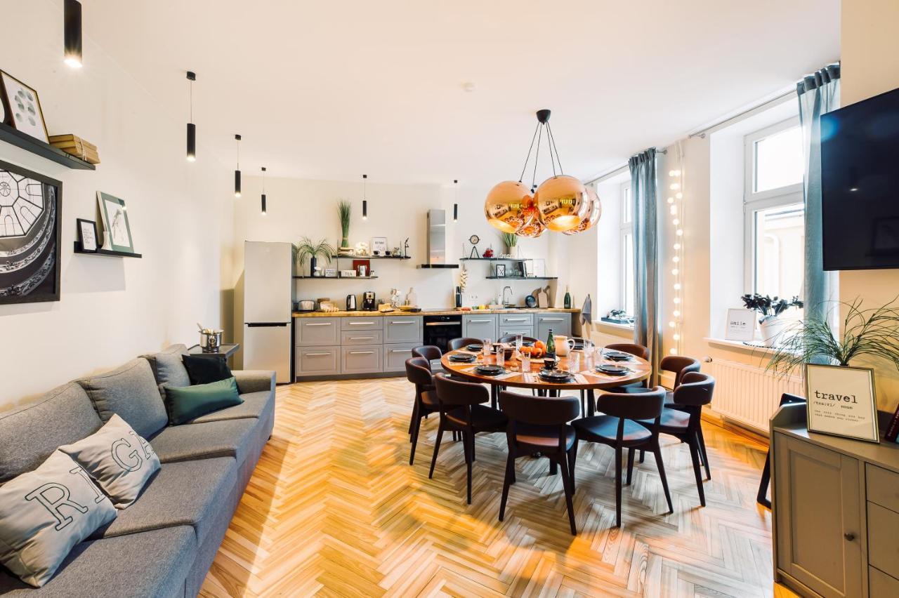 Appartement Elvis Apartment/11 Beds/6 Bedrooms/riga Old Town Riga