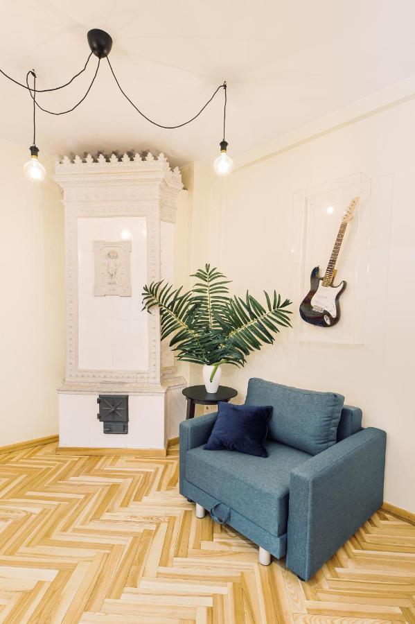 Elvis Apartment/11 Beds/6 Bedrooms/riga Old Town Appartement Riga