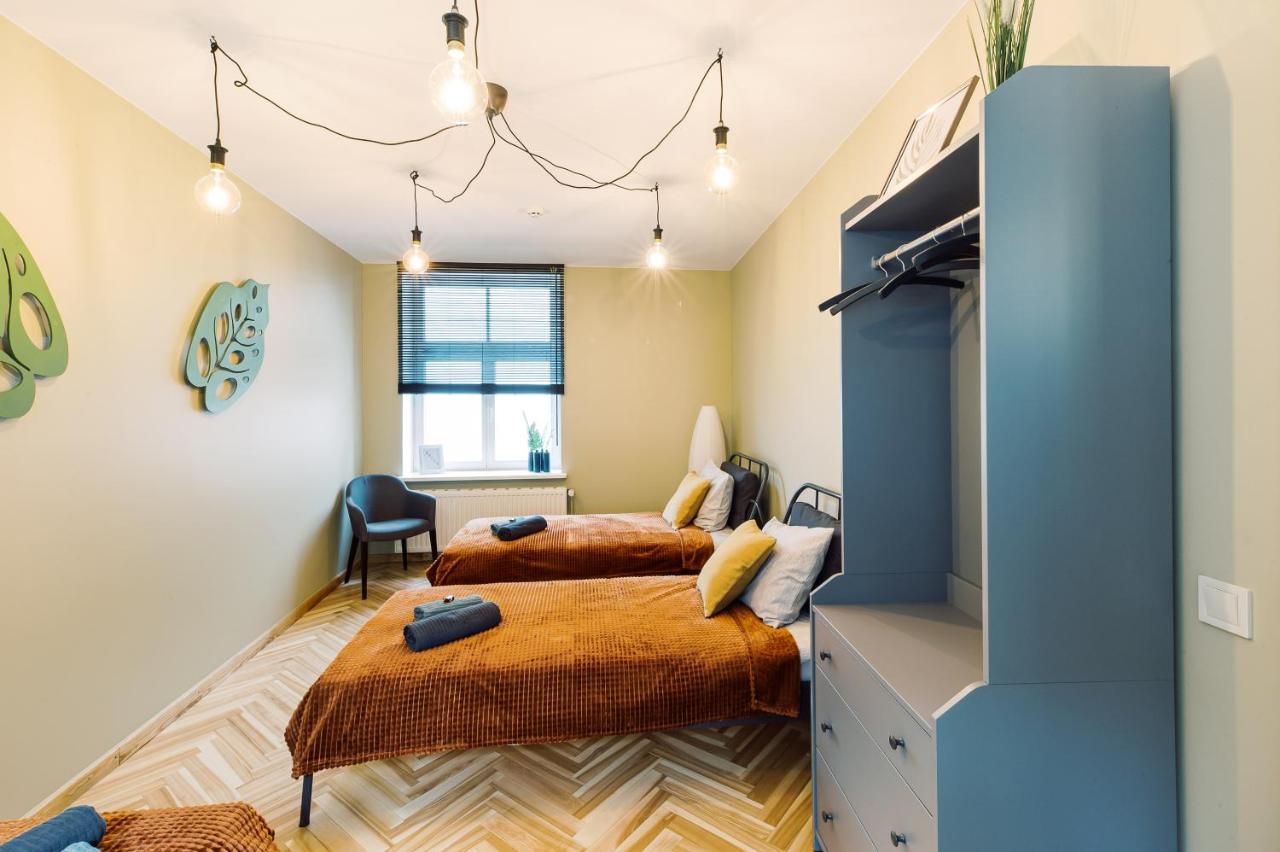 Elvis Apartment/11 Beds/6 Bedrooms/riga Old Town Appartement
