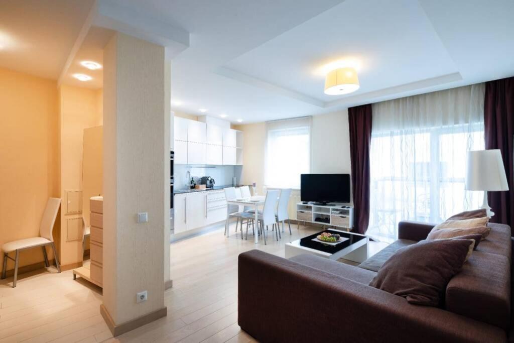 Old Kaleju One Bedroom With Terrace *