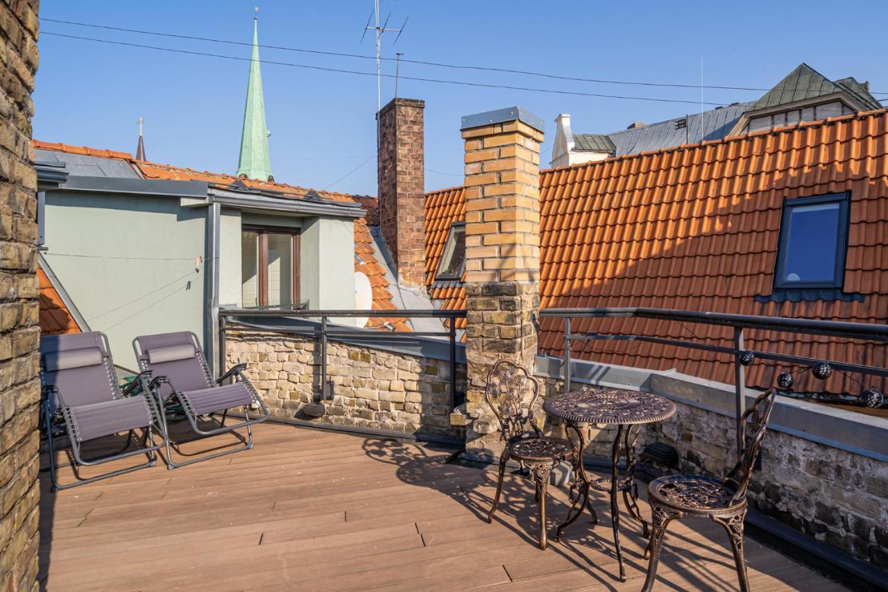 Awesome Old Town Rooftop With Terrace Apartment *