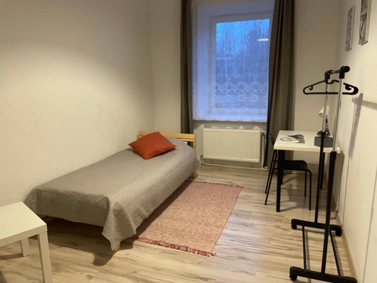 Triada Near The Park And River Daugava Riga