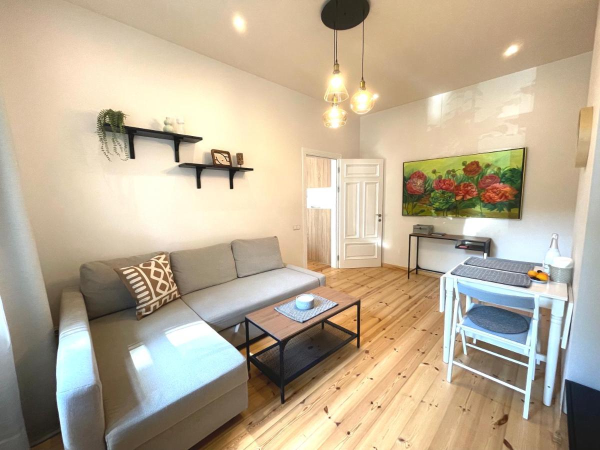 Cozy Matisa Apartment, Free Parking, Self Check-in *