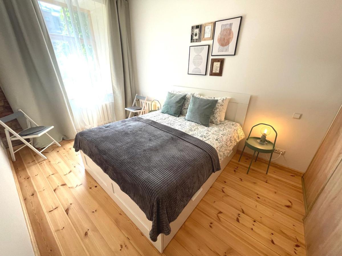 Apartment Cozy Matisa Apartment, Free Parking, Self Check-in *