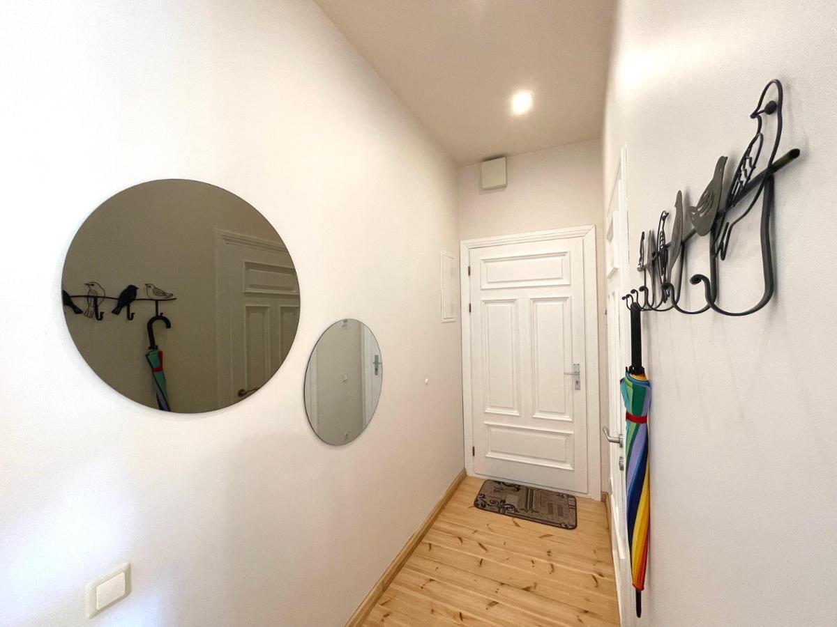 Apartment Cozy Matisa Apartment, Free Parking, Self Check-in *