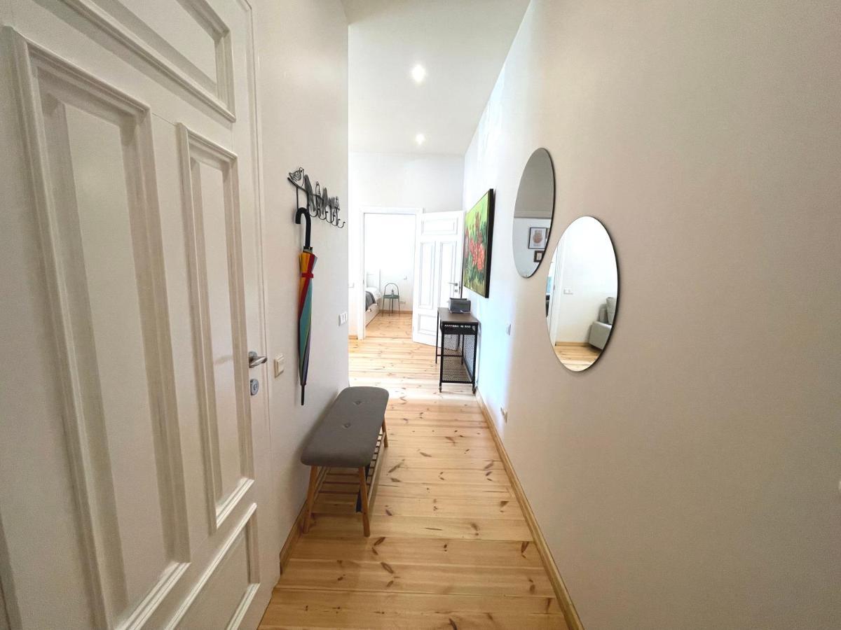 Cozy Matisa Apartment, Free Parking, Self Check-in * Riga