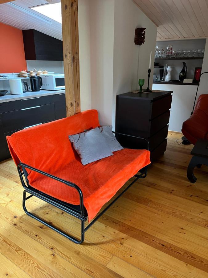 And Free Airport Transfer Apartment