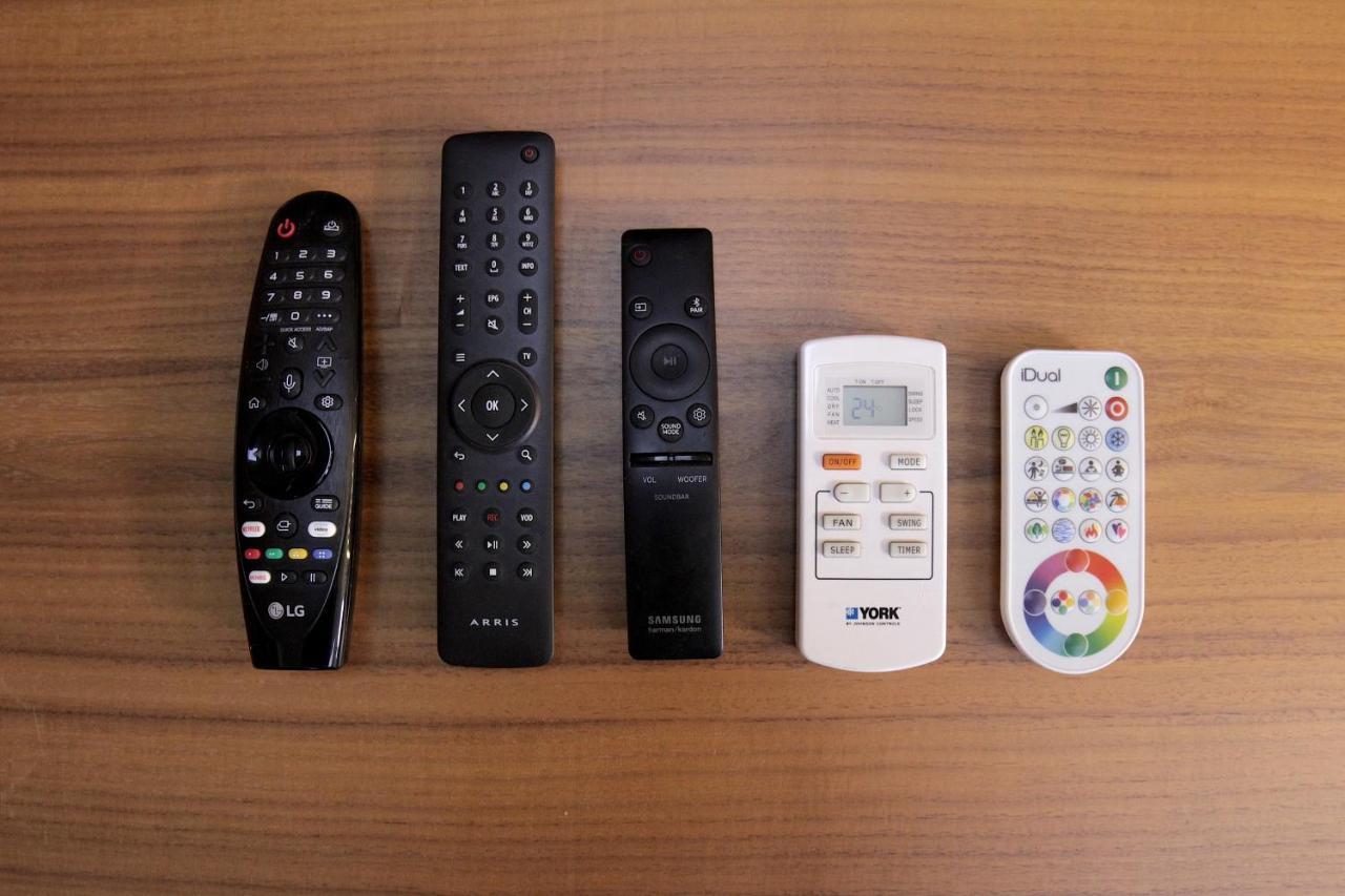 Mini Cinema & Movie With Ps5 Appartement