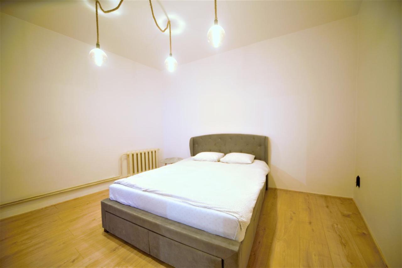 Butas Old Town Apartments &