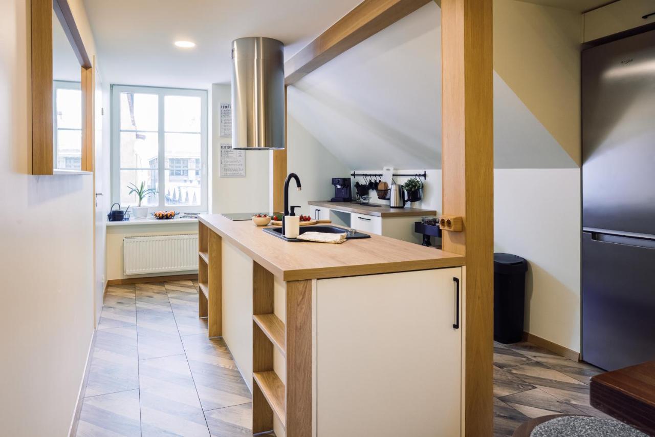 Rothko Apartment/8 Guests/4bedrooms/riga Old Town * Riga