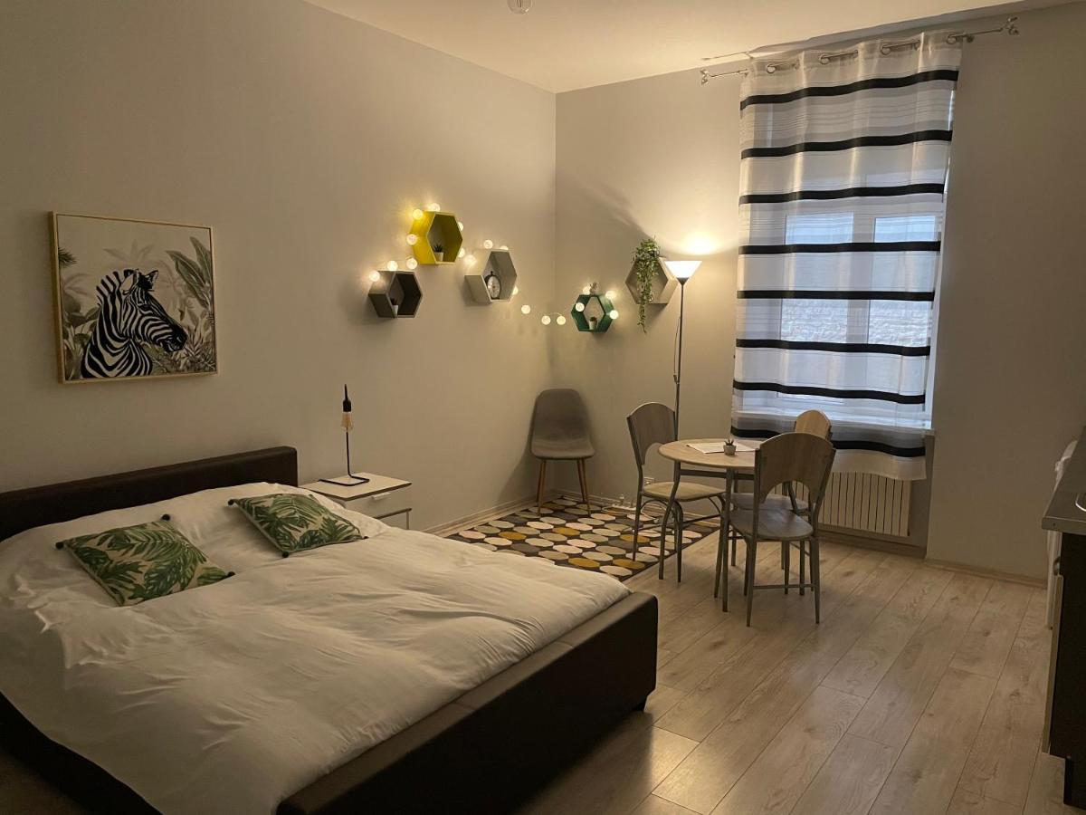 Elizabete 3 Butas Riga