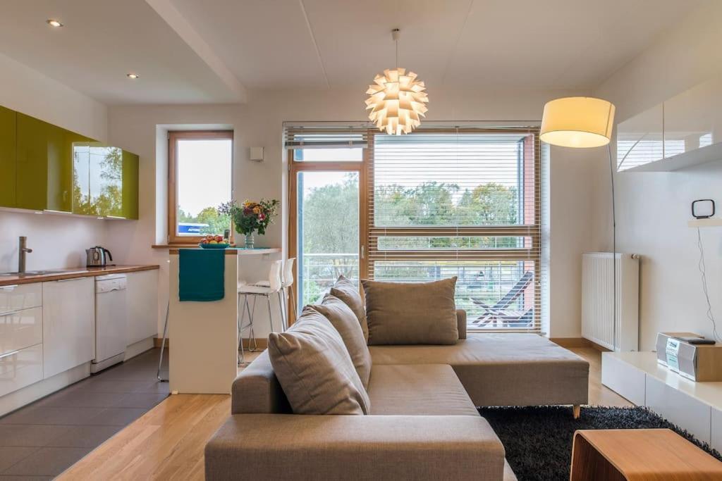Stunning 2 Bedroom In Quite Part Of