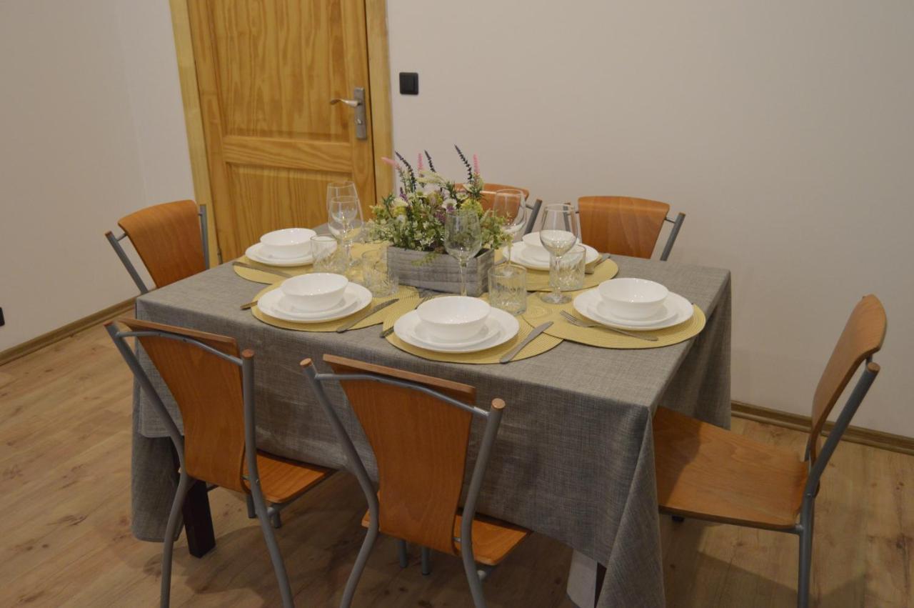 Spacious Center Family 2 Bedrooms Riga