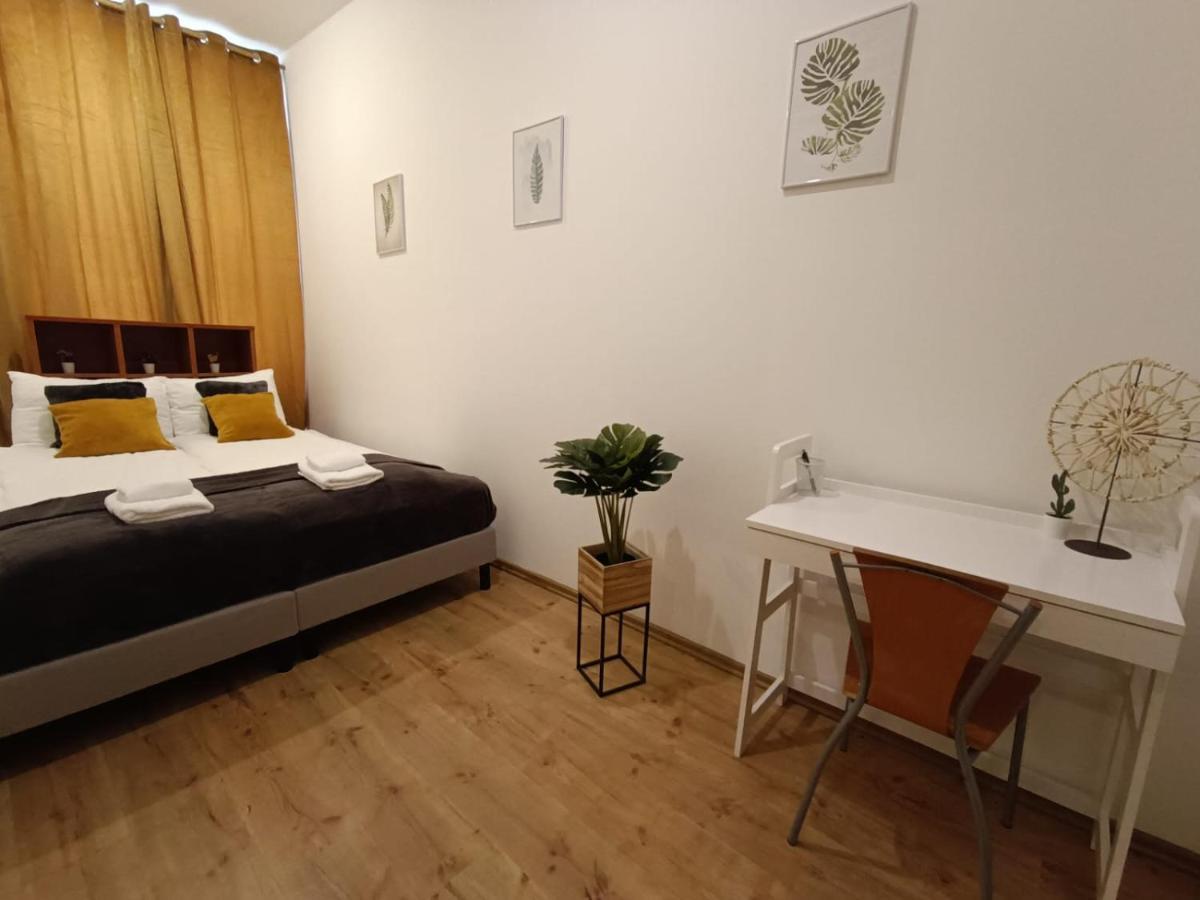 Spacious Center Family 2 Bedrooms * Riga