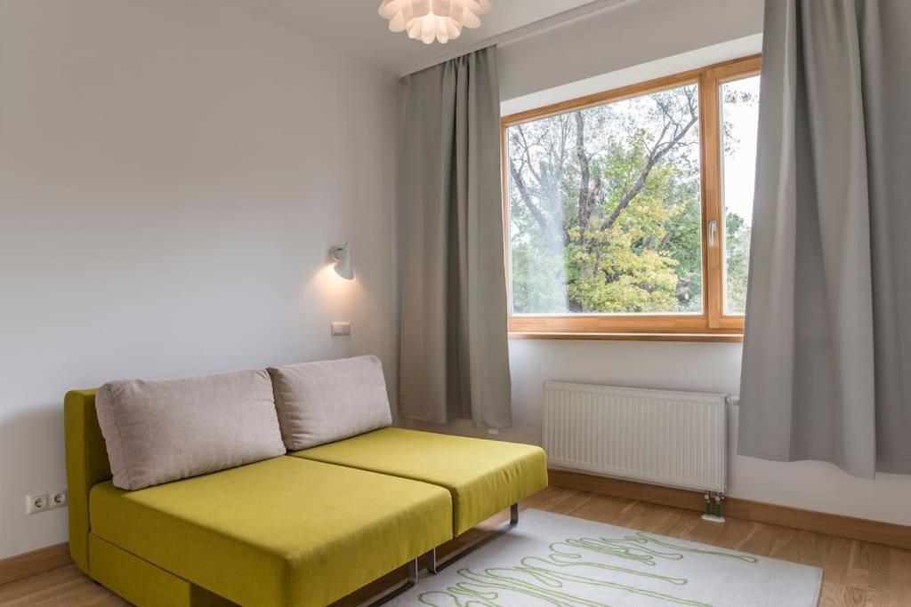 Apartment Stunning 2 Bedroom In Quite Part Of Riga