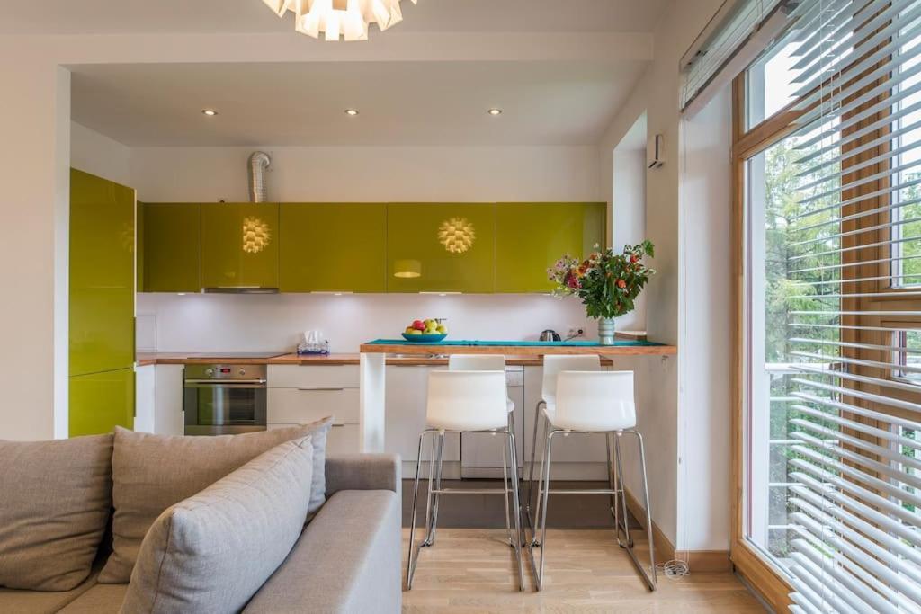 Stunning 2 Bedroom In Quite Part Of Apartment Riga
