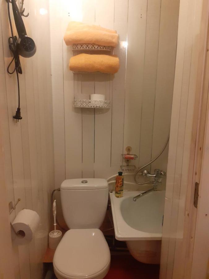 Apartment Cubby Center Wifi Work Study Rest *