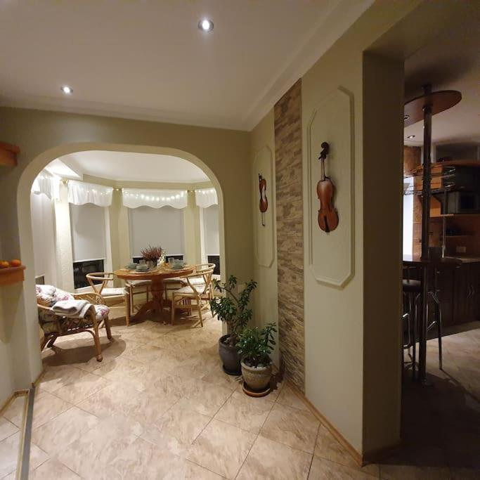 Loma-asunnot House Vijole