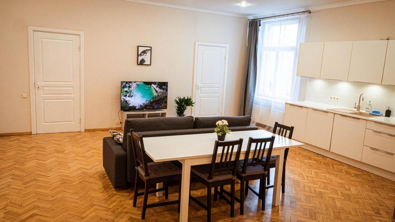 Holberg Apartment