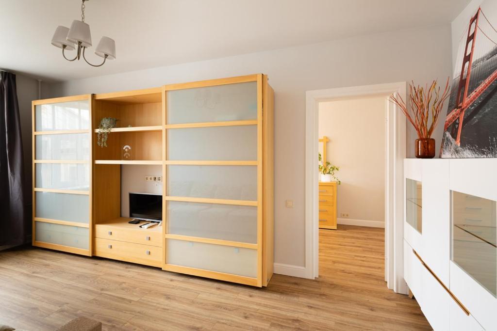Cozy 2 Bedroom In Centre