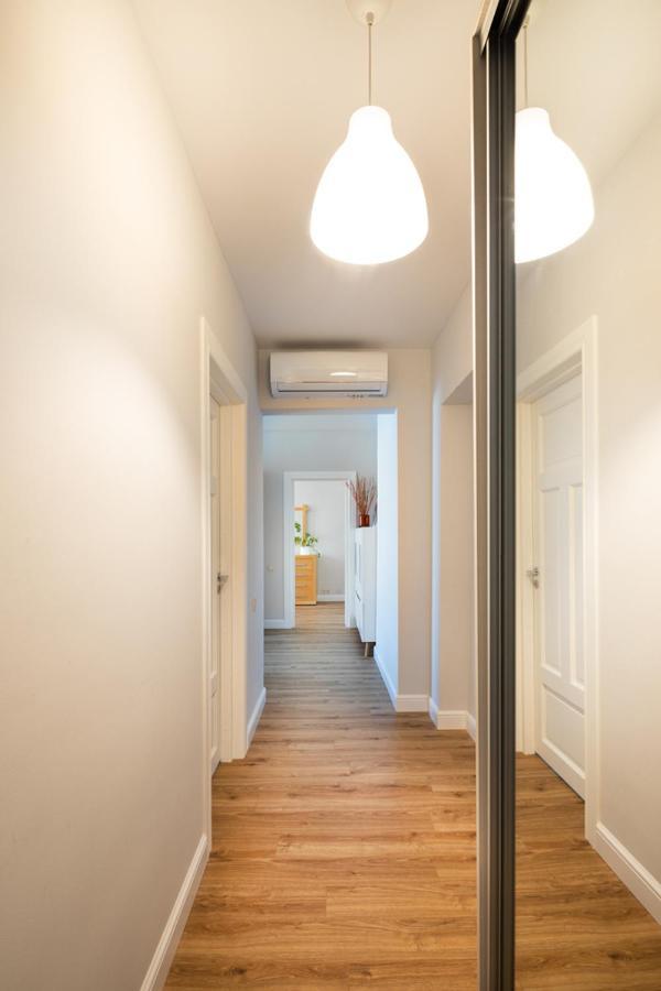 Apartment Cozy 2 Bedroom In Centre Riga