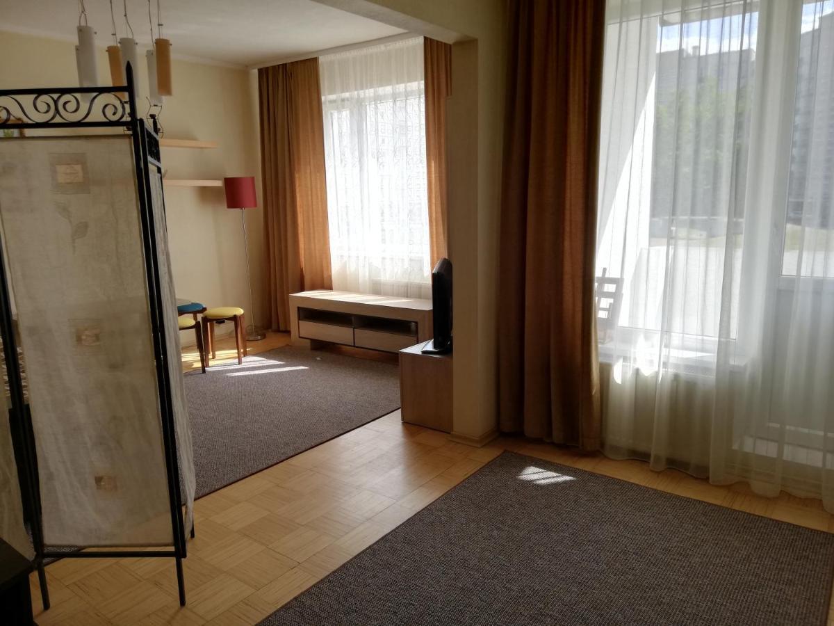 15 Minutes From The And Center 7 Minutes From The Airport Apartment