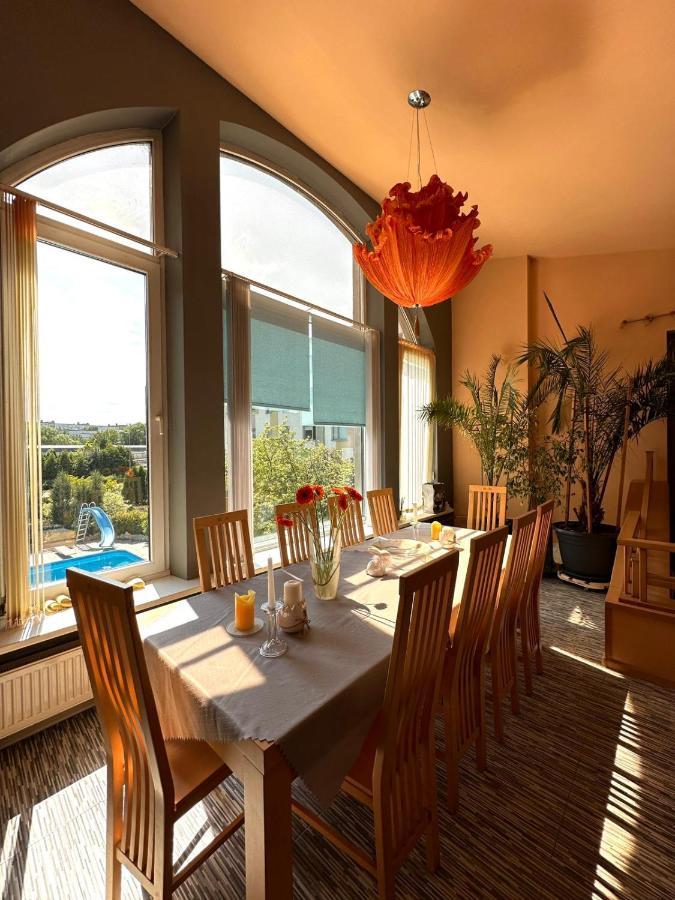 Dolphin Guest house Riga