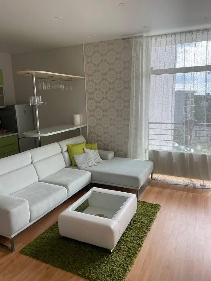 Quiet 1br In Serene Neighborhood Apartment