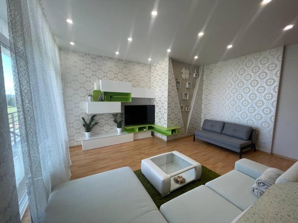 Quiet 1br In Serene Neighborhood *