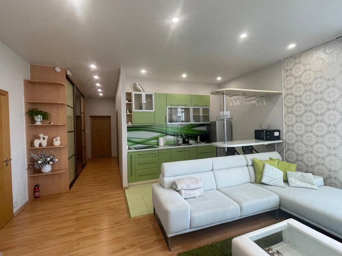 Apartment Quiet 1br In Serene Neighborhood