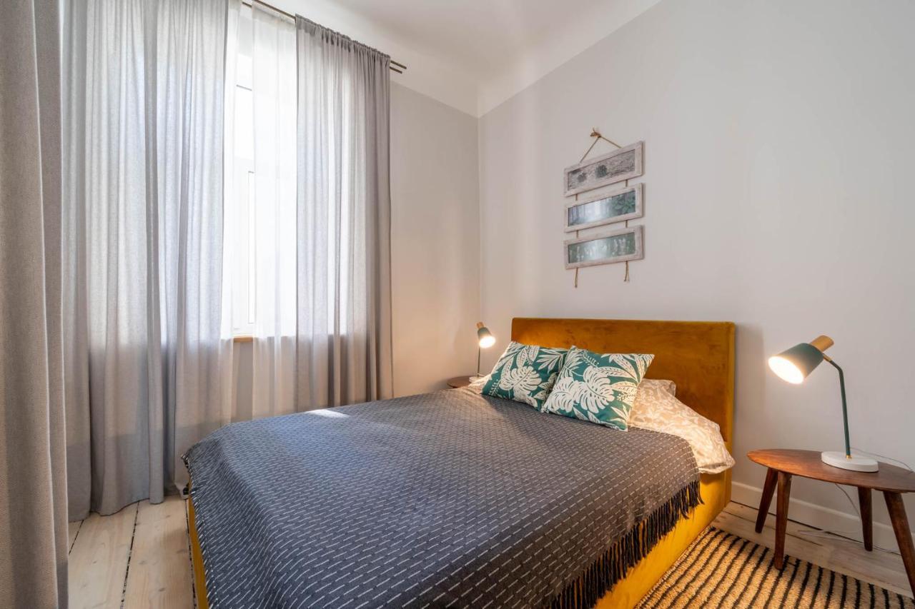 White Lux Next To The Old Town With Free Parking And High Speed Internet Riga